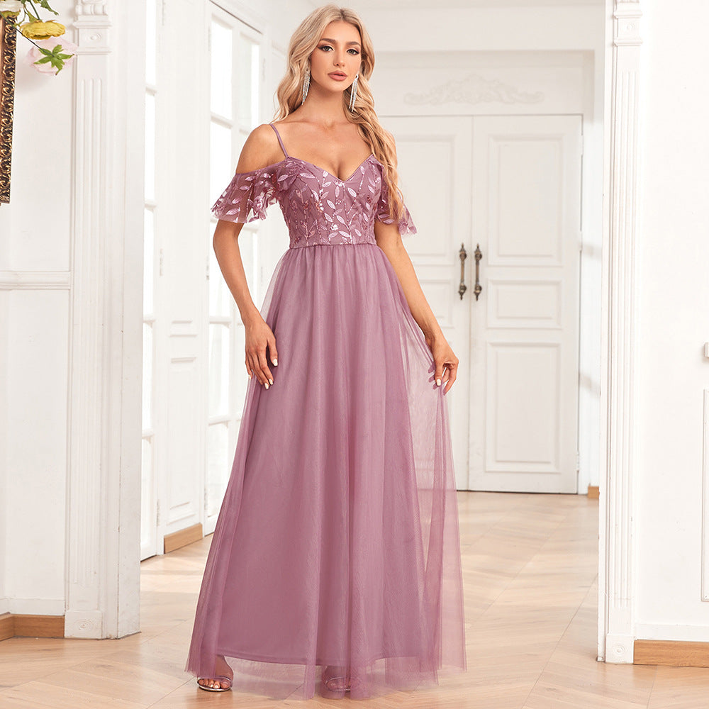 Gracefully Styled Dress for Any Occasion