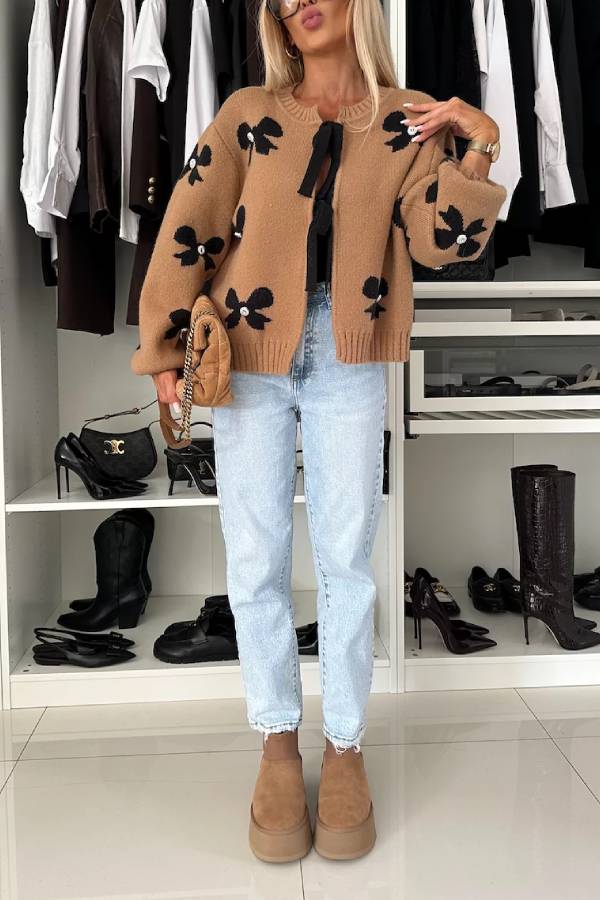 Polished Cardigan with an Effortless Classic Look