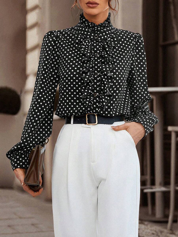 Beautifully Crafted Blouse in a Classic Style