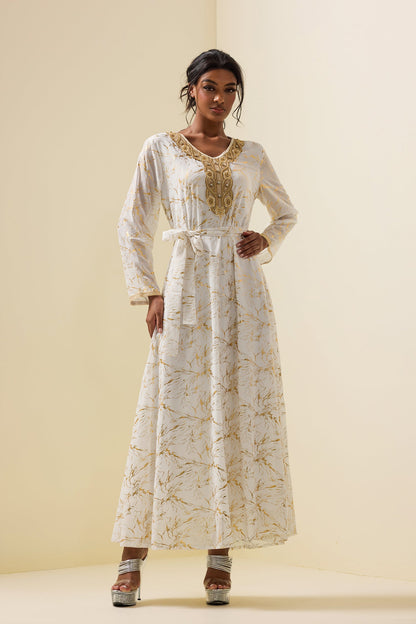 Sophisticated Dress with a Clean Classic Look