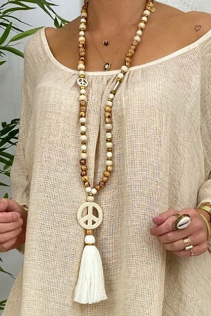 Effortlessly Elegant Garment with a Timeless Design