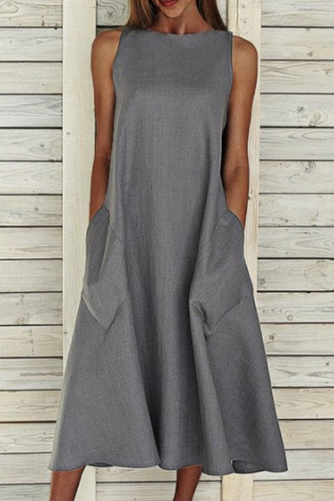 Sophisticated Dress with a Clean Classic Look