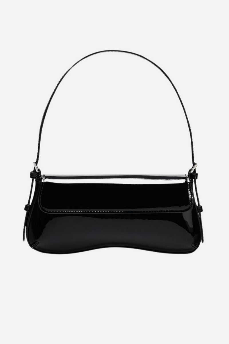 Beautifully Crafted Bag in a Classic Style
