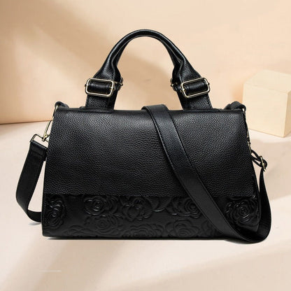 Well Tailored Bag with a Graceful Silhouette