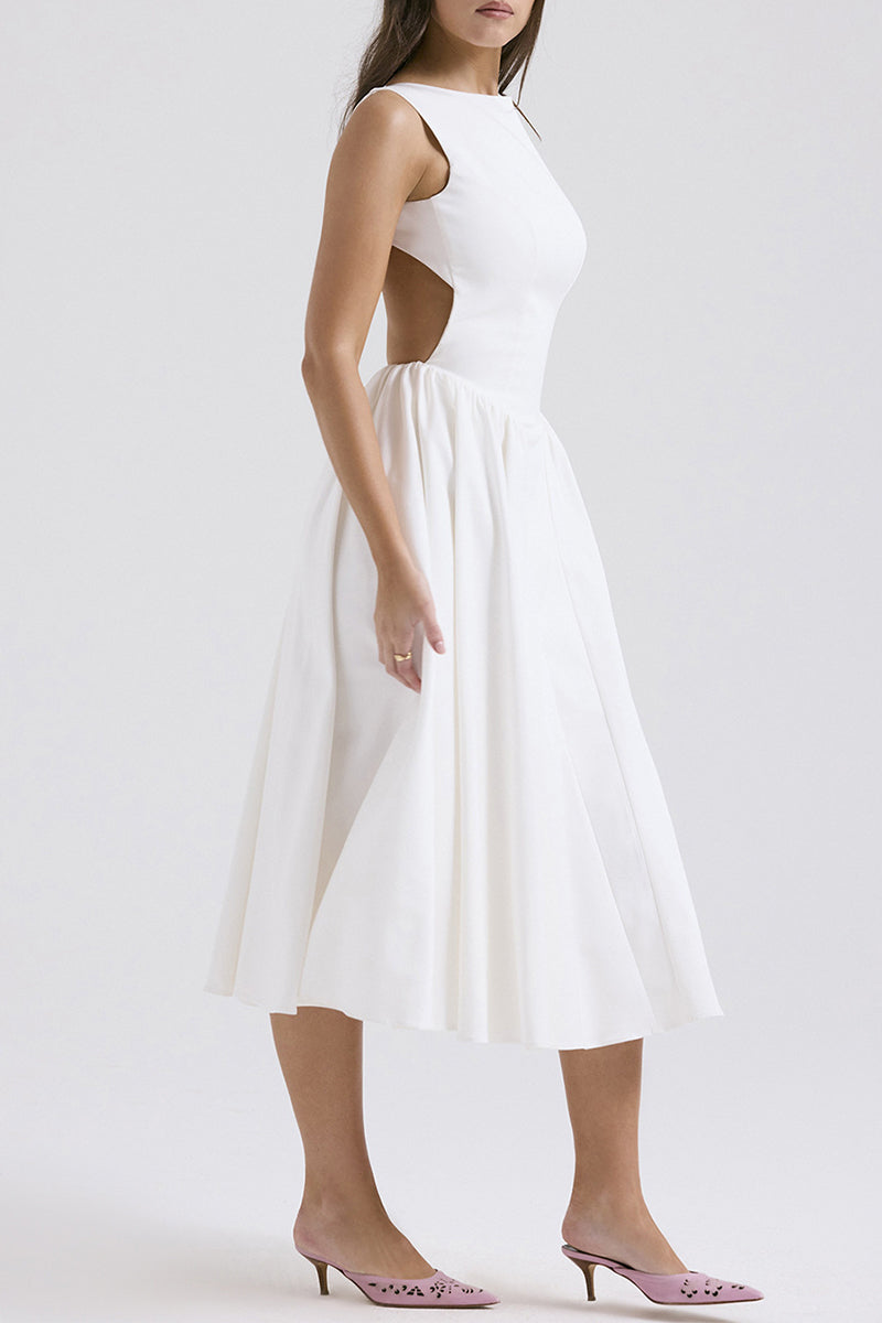 A Vintage Style Dress with Delicate Timeless Details