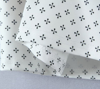 Sophisticated Garment with a Clean Classic Look
