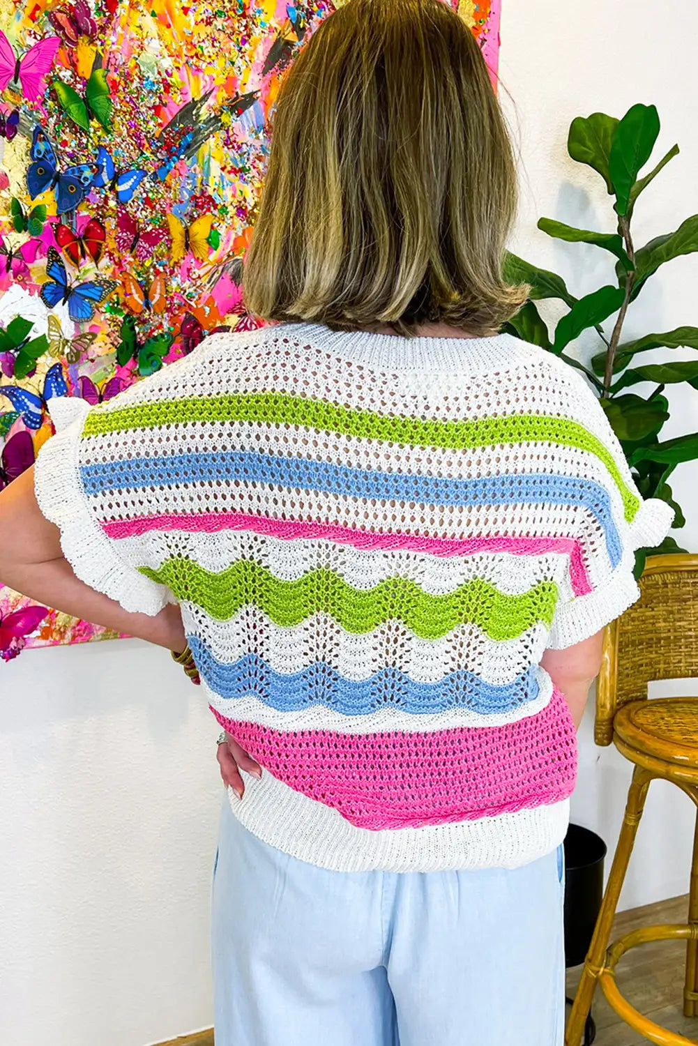 Well Tailored Sweater with a Graceful Silhouette