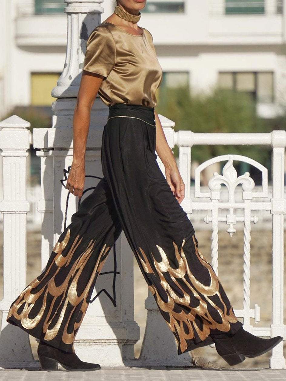 Polished Trousers with an Effortless Classic Look