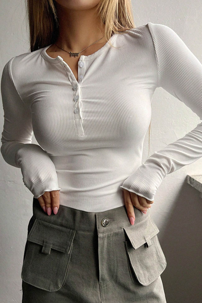 Classic Vintage Top with a Flattering Fit