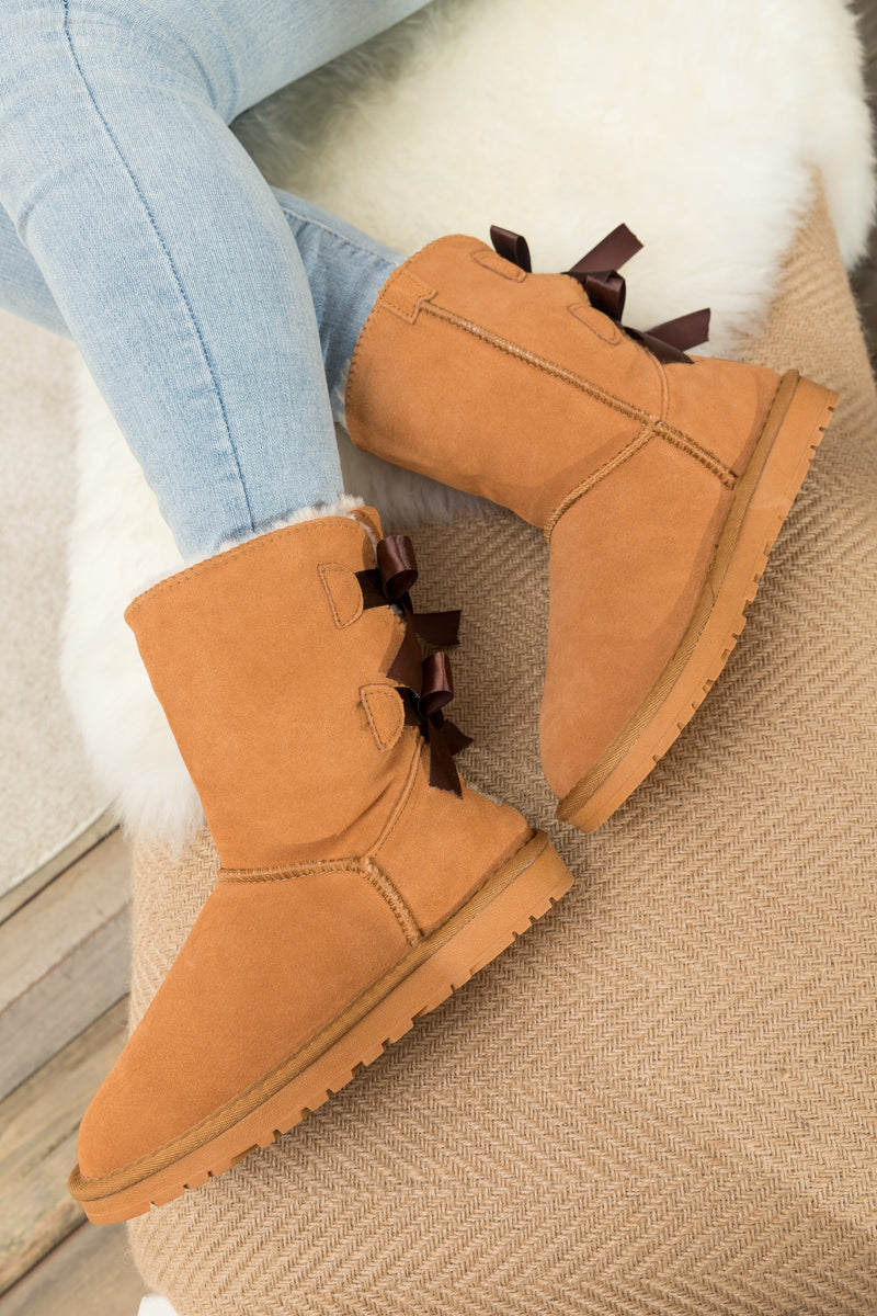 Gracefully Styled Boots for Any Occasion