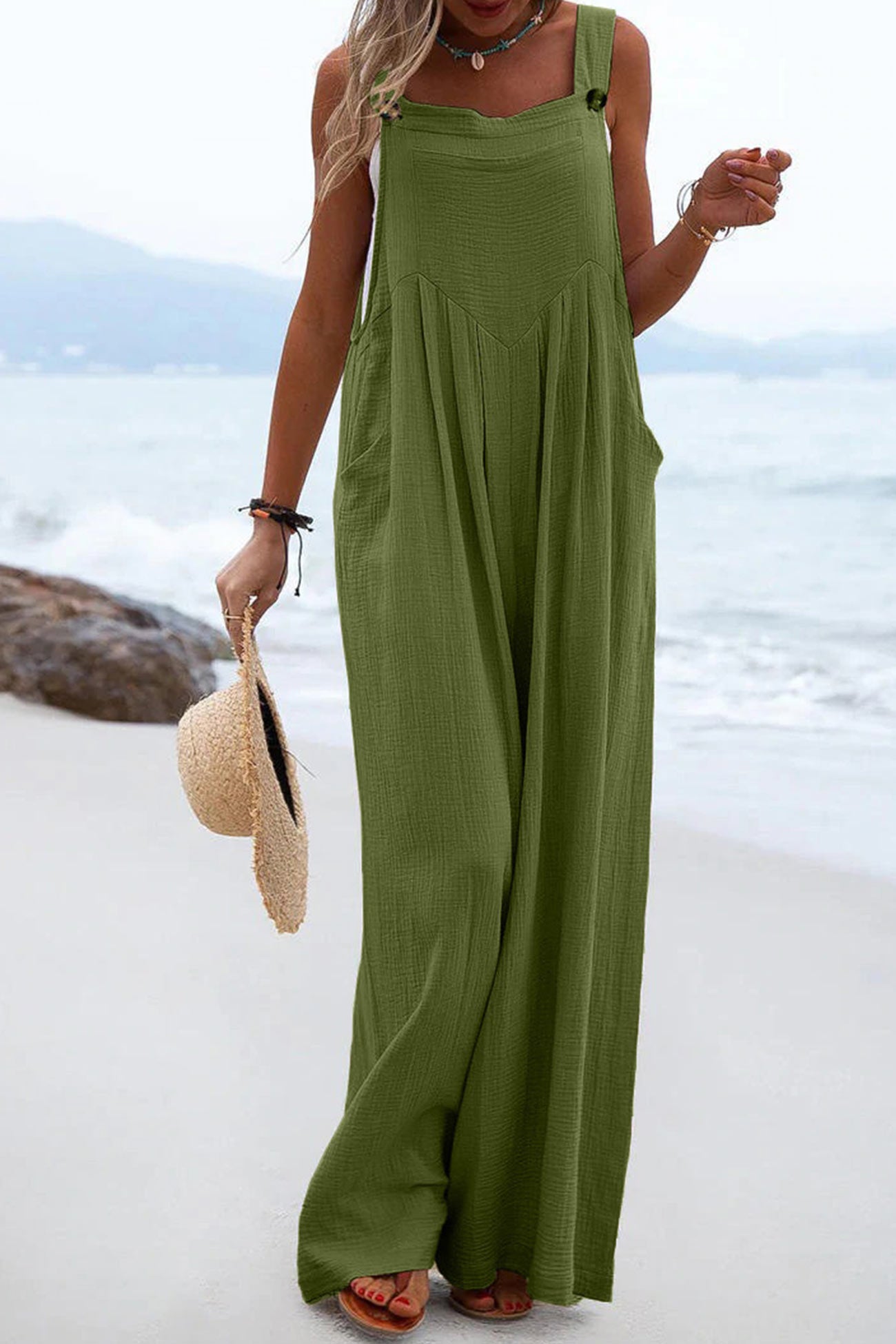 Well Tailored Garment with a Graceful Silhouette
