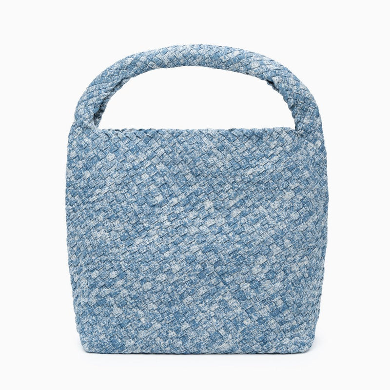 Effortlessly Elegant Bag with a Timeless Design