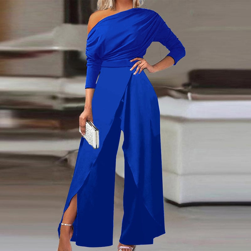 Gracefully Styled Garment for Any Occasion
