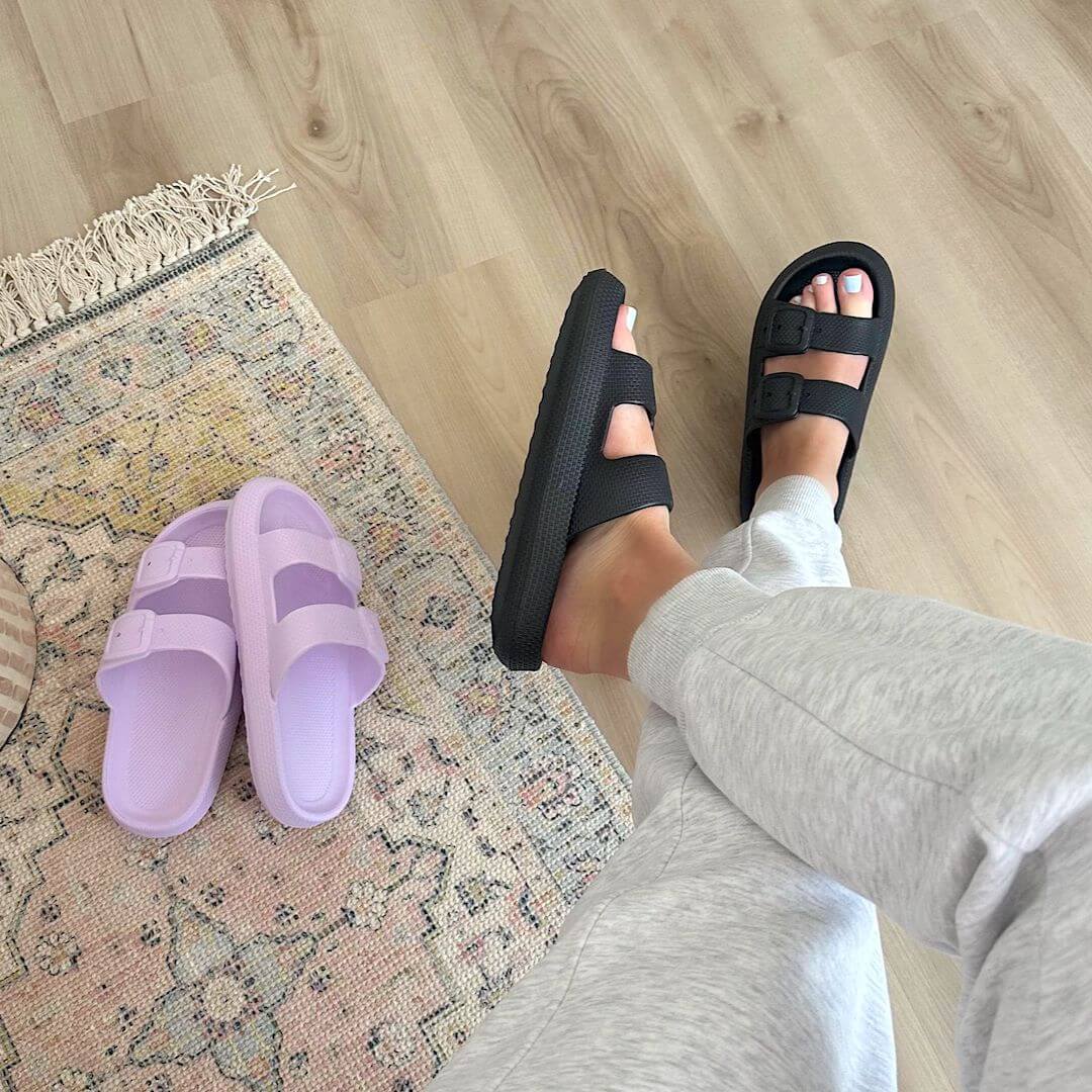 Classic Vintage Sandals with a Flattering Fit