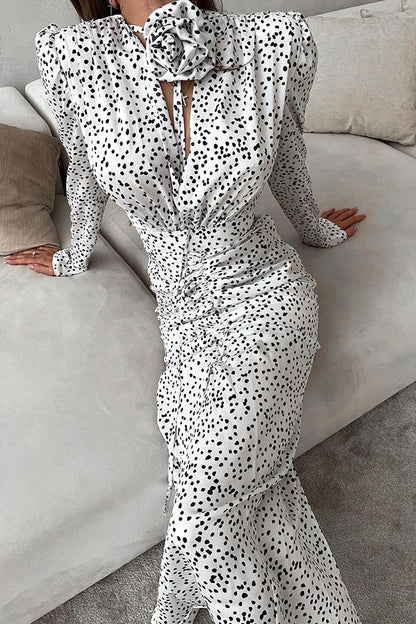Polished Dress with an Effortless Classic Look
