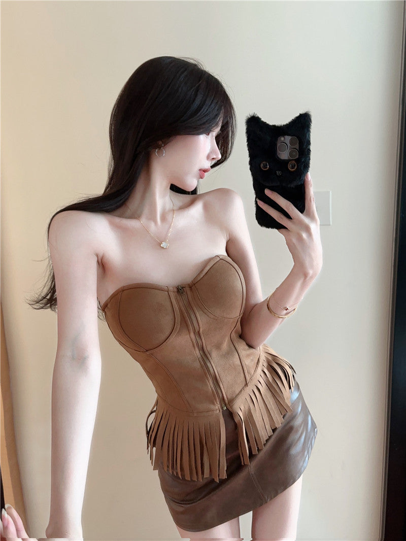 Beautifully Finished Top in a Timeless Design