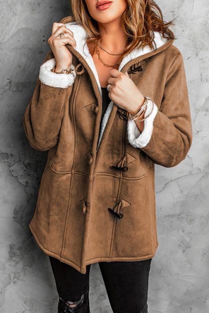 Effortlessly Elegant Coat with a Timeless Design