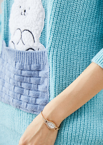 Classic Vintage Top with a Flattering Fit