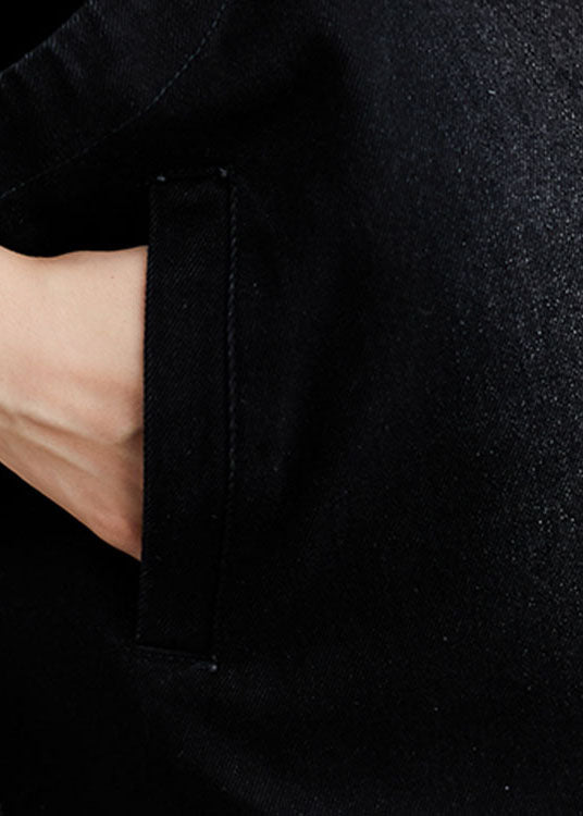 Effortlessly Elegant Garment with a Timeless Design