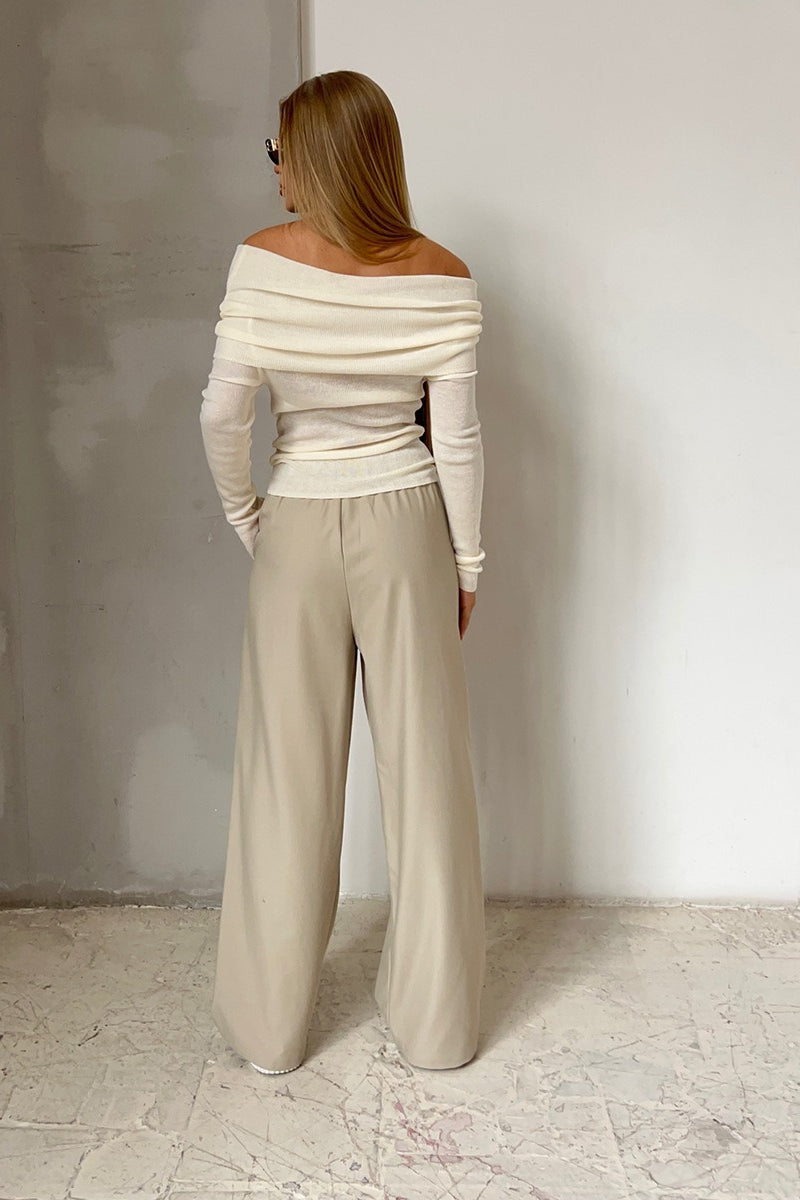 Beautifully Crafted Top in a Classic Style