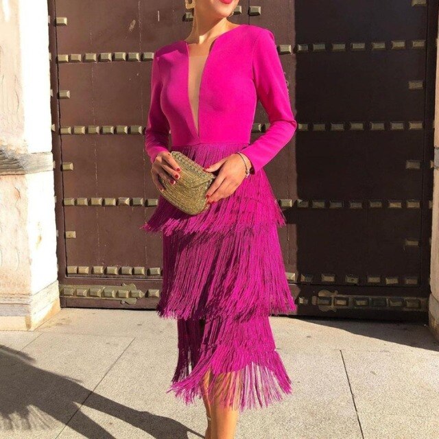 Gracefully Styled Dress for Any Occasion