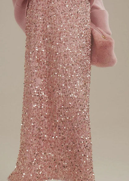 Well Tailored Garment with a Graceful Silhouette