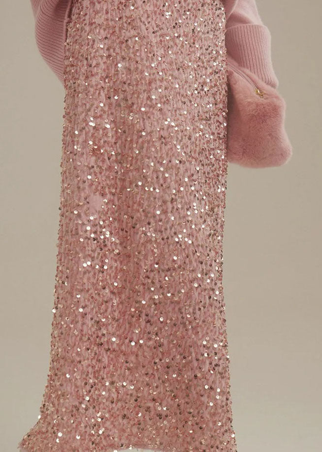 Well Tailored Garment with a Graceful Silhouette