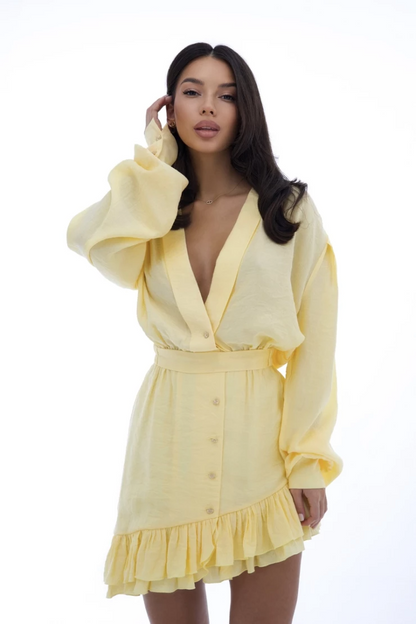 Beautifully Crafted Dress in a Classic Style