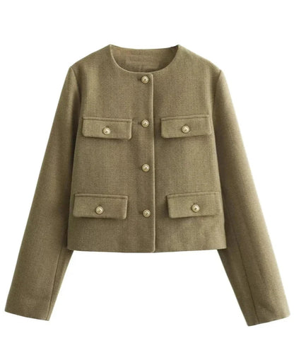 Effortlessly Elegant Jacket with a Timeless Design