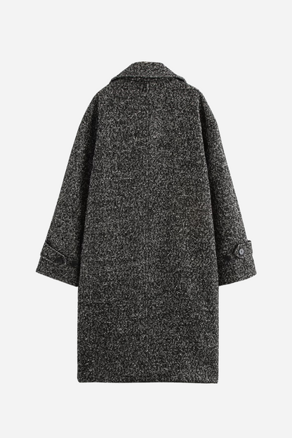 Classic Vintage & Enduringly Stylish Coat