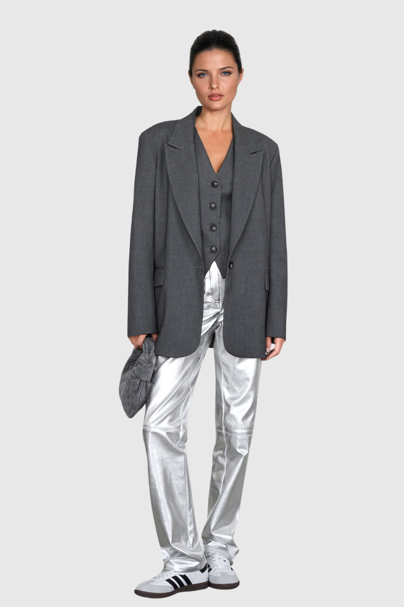 Polished Pants with an Effortless Classic Look