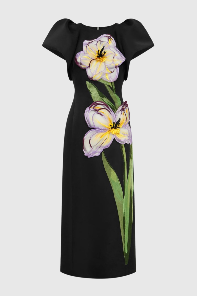 Beautifully Crafted Dress in a Classic Style