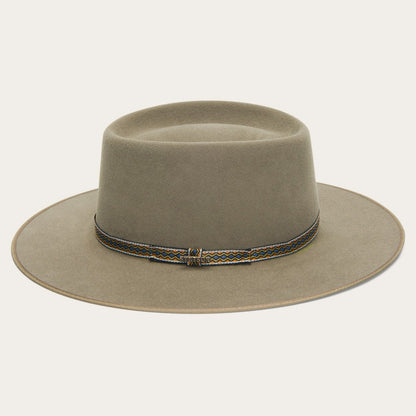 Effortlessly Elegant Garment with a Timeless Design
