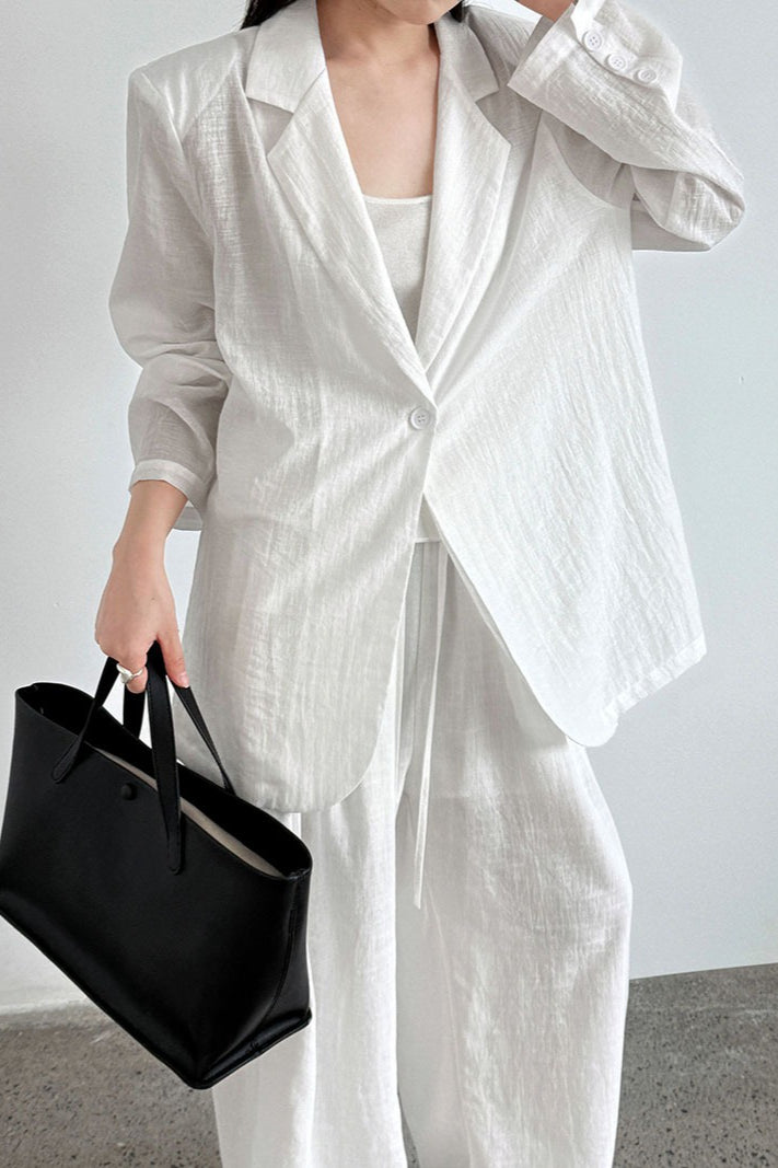 Classic Vintage Garment with a Flattering Fit