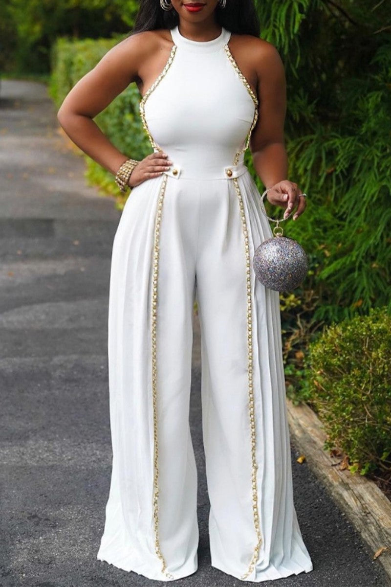 Effortlessly Elegant Garment with a Timeless Design