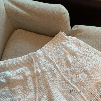 Sophisticated Pants with a Clean Classic Look