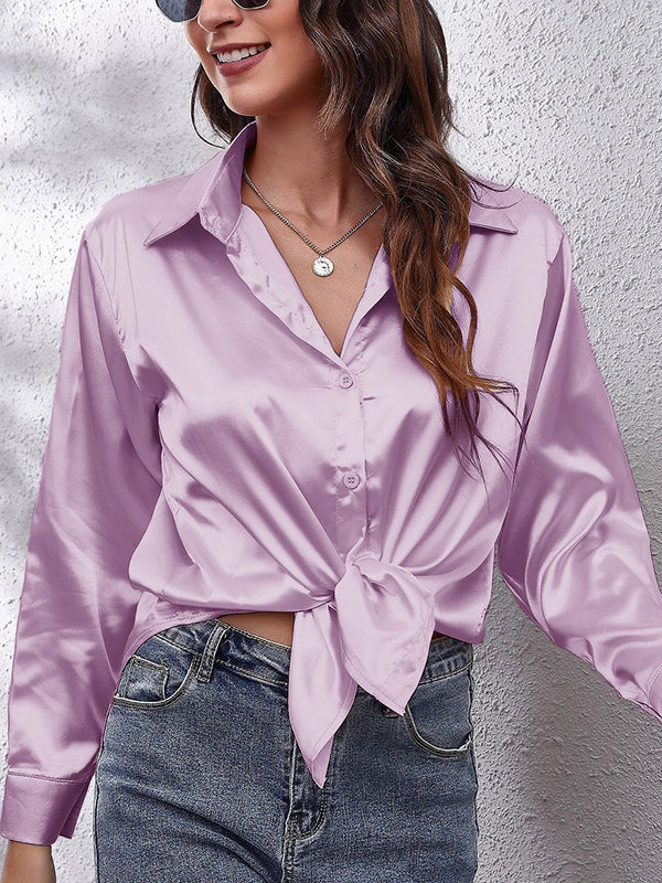 Classic Vintage Blouse with a Flattering Fit