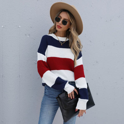 Effortlessly Elegant Sweater with a Timeless Design