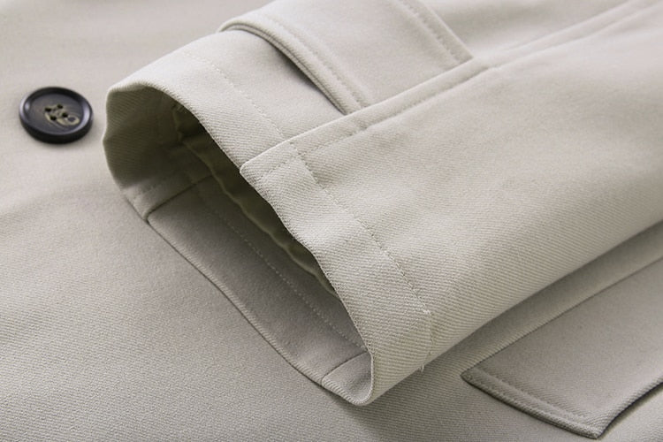 Effortlessly Elegant Coat with a Timeless Design