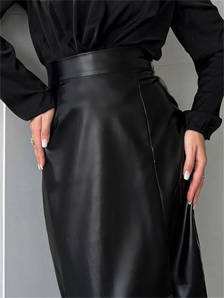 Beautifully Finished Garment in a Timeless Design