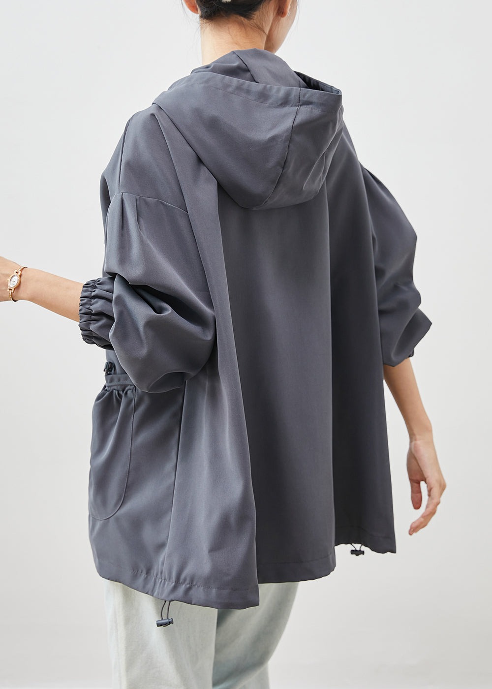 Effortlessly Elegant Jacket with a Timeless Design