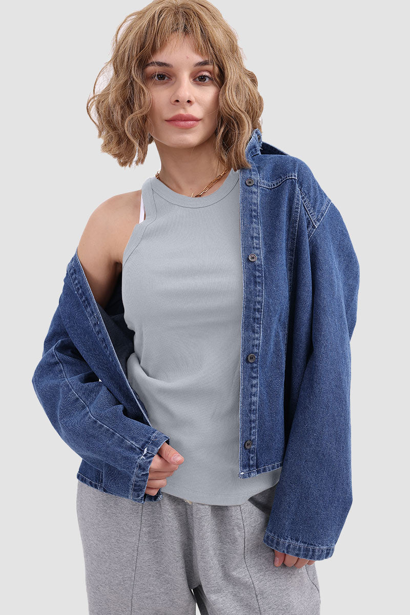 Well Tailored Top with a Graceful Silhouette
