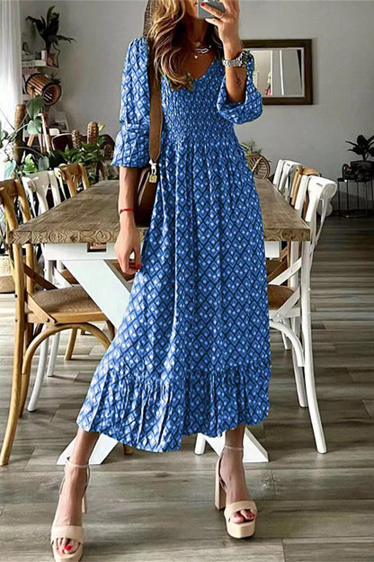 Classic Vintage & Enduringly Stylish Dress