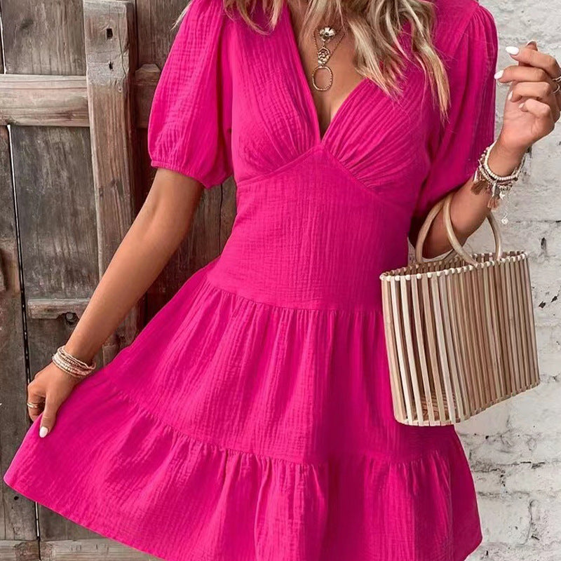 Beautifully Finished Dress in a Timeless Design