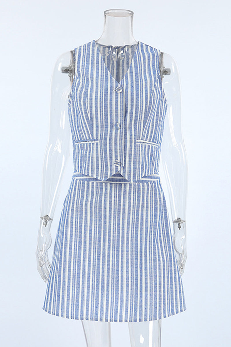 Gracefully Styled Garment for Any Occasion