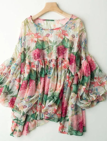 Beautifully Finished Blouse in a Timeless Design
