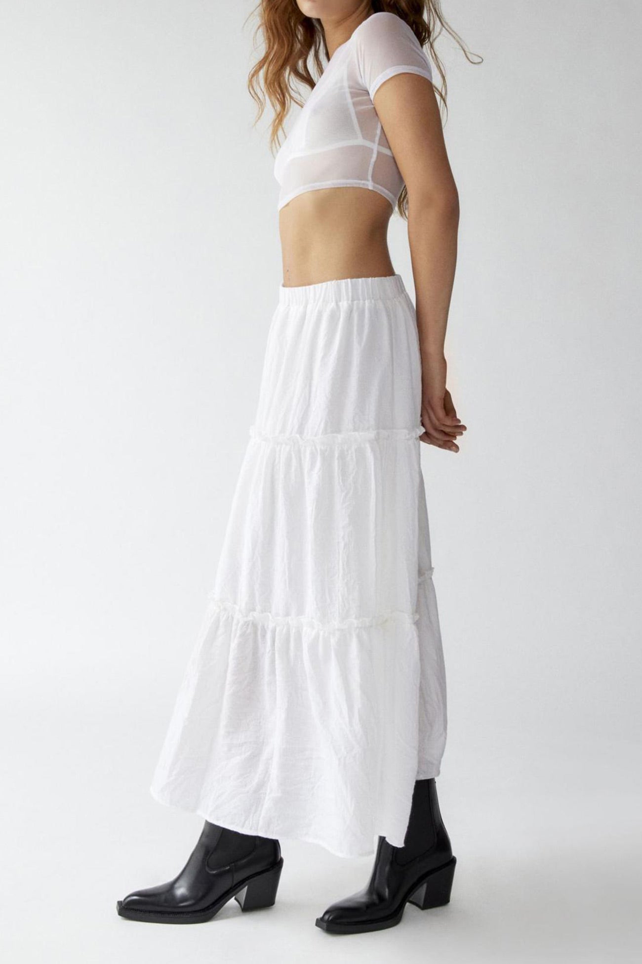 Gracefully Styled Garment for Any Occasion
