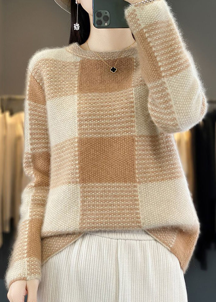 Beautifully Finished Sweater in a Timeless Design