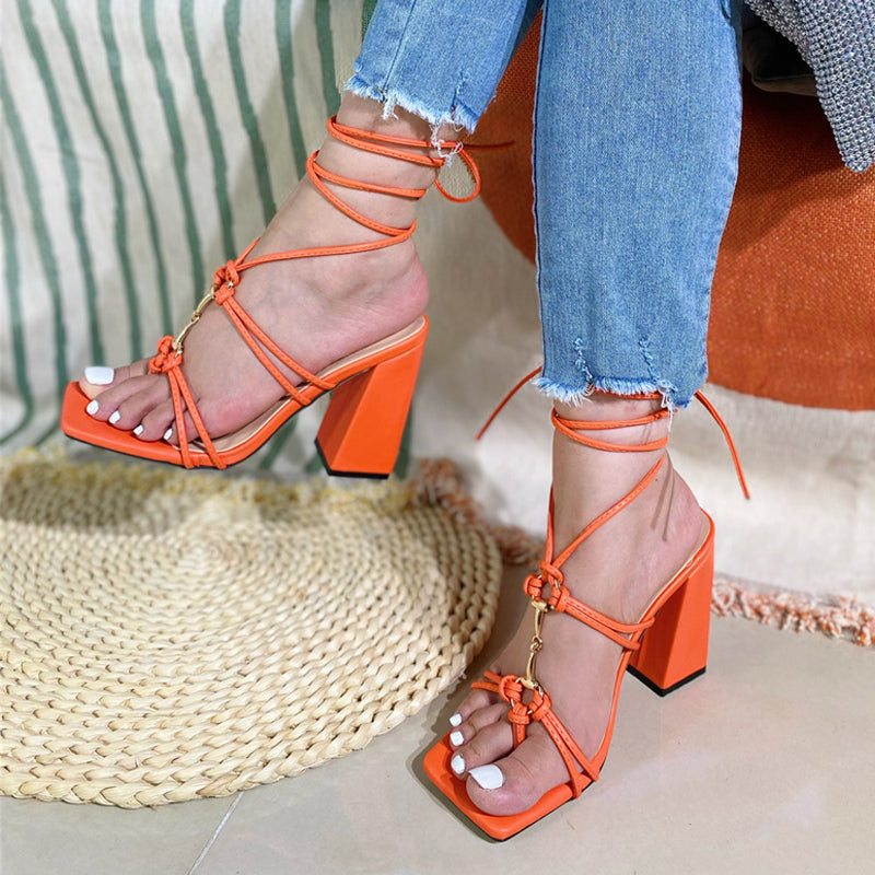 Classic Vintage Heels with a Flattering Fit