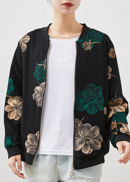 Well Tailored Jacket with a Graceful Silhouette